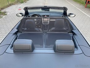 VW Eos 2.0 TDI 103KW - hardtop cabrio - 12