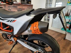 KTM 690 SMC-R - 12