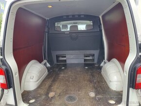 Volkswagen Transporter 2,0 TDI 4x4 long / výpis km / - 12