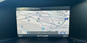 VOLVO V60 2.0D4 120KW 5VÁLCE SUMMUM-KUŽE-NAVI-VIRTUÁ-PDC - 12