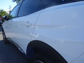 Peugeot 3008 1i5 BlueHDi 96kW Allure, ČR, serviska - 12