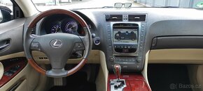 Lexus GS 450h - 12