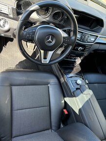 Mercedes E200 W212 - 12