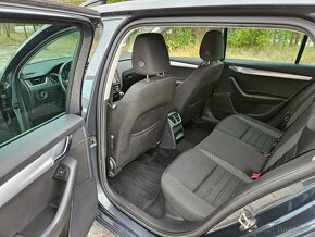 NA PRODEJ ŠKODA OCTAVIA COMBI 1.6 TDI - 12