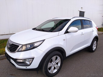 Kia Sportage 1.6 i, park. senzory, BT, tempomat - 12