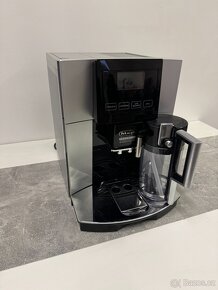 Kávovar DeLonghi ESAM5708.S - 12