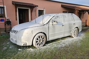 Škoda Octavia 2 RS Combi 2.0 TSI (nové pneu) - 12