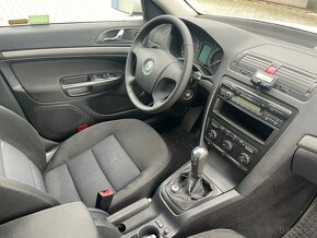 Škoda Octavia II combi 1.9 TDi 77kw 1.majitel servisní dok. - 12