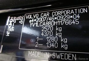 Volvo XC90 MOMENTUM D4 - 12