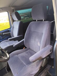 VW T4 CARAVELLE 2.5 TDI, 75kW, 2002, 8 MÍST, TAŽNÉ, KLIMA - 12