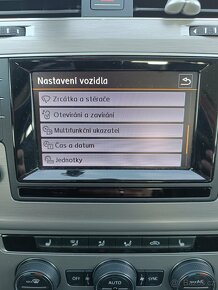 Volkswagen golf variant 1.2 tsi - 12