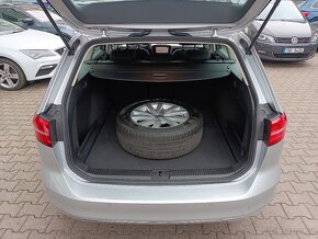 VW Passat B8 2.0TDI 110kW DSG Full LED DAB Qi ACC ERGO - 12