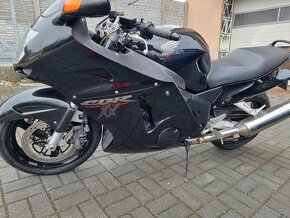 Honda CBR1100XX - 12