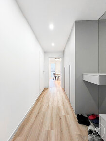 Pronájem bytu 2kk, 57 m², Praha 9 - 12