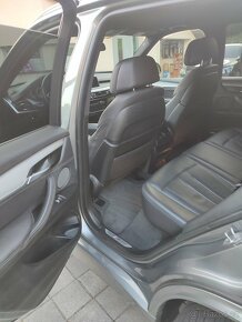 BMW X5 xDrive30d // DPH// Servis BMW - 12