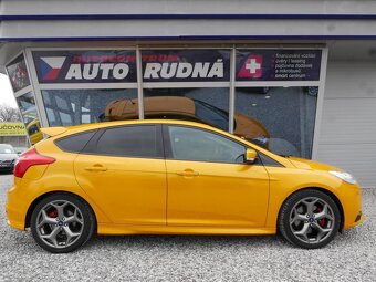 Ford Focus MK3 ST 2012 - 12