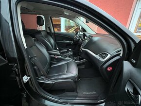 Fiat Freemont 2.0 Multijet Black Code - 12