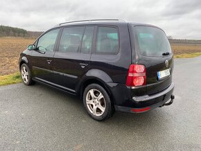 Volkswagen Touran 2,0TDI 103kw, klima,tažné,alu - 12