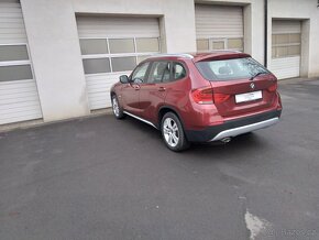 BMW X1 18d xDRIVE - 12