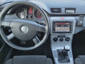 VW Passat B6 1.9 TDI 77kW - 12