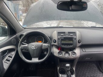 Toyota RAV 4 2.2 D-4D Executive - 12