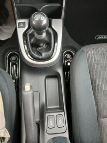 Honda Jazz 1.3 i-VTEC Trend - 12