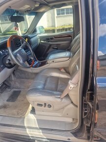 Cadillac Escalade 4x4,r.v.2002 najeto 300tis, STK do 6/2025 - 12