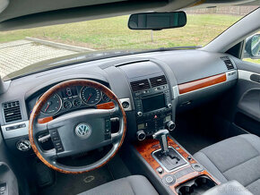 VOLKSWAGEN TOUAREG 2.5TDi PRUŽINY - 12