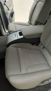 Audi Q7 2008 4,2 - 12