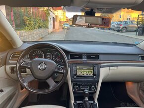 Prodám Škoda Superb combi L&K 2.0 tdi 125 kW dsg - 12