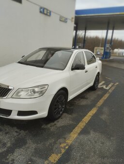 PRODAM SKODA OCTAVIA II.1.6.I.+LPG M.2010 - 12