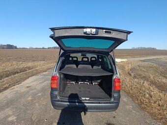 Seat Alhambra 1.9TDI DOLOŽENÉ KM - 12