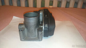 6Q1959801A Motor stahov.lev.p+047133062 Škrtící klapka Fab.1 - 12