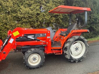 Japonský malotraktor Kubota GL241 + čelní nakladač - 12