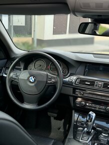 BMW F11 520d 2011 - 12