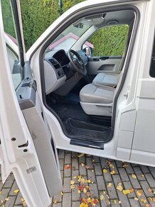 Volkswagen Transporter T5 Facelift, 2.0 TDI, DPH, 9 míst - 12