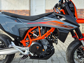 Prodám KTM 690 SMC R , r. v. 2021, ABS, TC, MTC, 6045km - 12