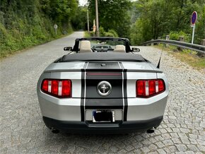 Ford Mustang 3.7 V6 r.v. 2011 + LPG cabrio - po servise - 12