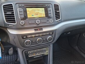 Volkswagen SHARAN 2,0TDI CUP103KW 7MÍST NAVI - 12