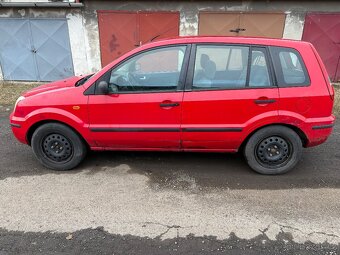 Prodám Ford Fusion 1,6. 74Kw. Benzín . Rok 2003. - 12