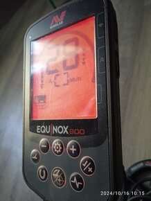 Detektor Minelab Equinox 900, sondy 6" a 11" + dohledavacka - 12