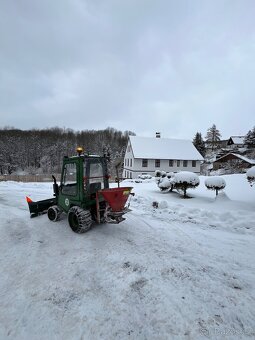 John deere 430 spěchá  - 12