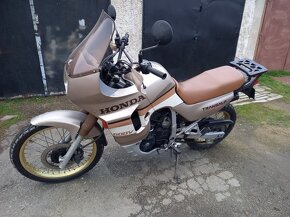 Honda XL 600 V Transalp - 12