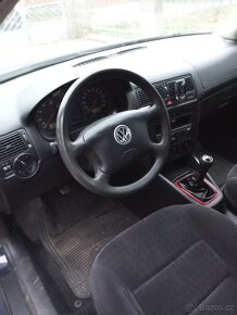 VW Golf - 12