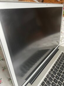 MacBook Pro 17" 2010 i7 / 16GB - 12