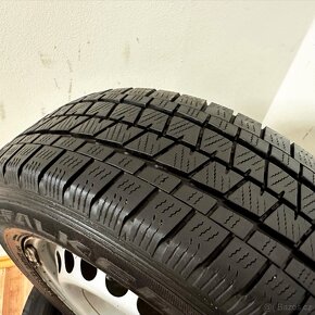 VW T5/T6/T6.1 5x120 R16 ET51+ZIMNÍ 205/65R16C 8/6mm - 12