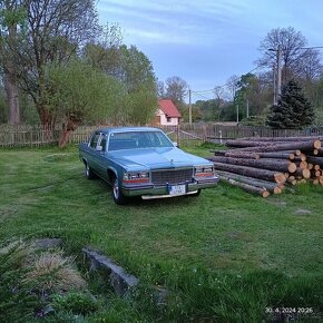 Cadillac sedan deville - 13