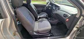 Ford Focus 1.4.16V 2004 Klimatizace - 13