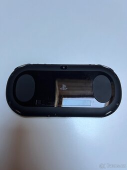 PS Vita Slim (PCH-2016) skvělý stav - 13