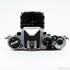 Nikon FE + dva objektivy SET - 13